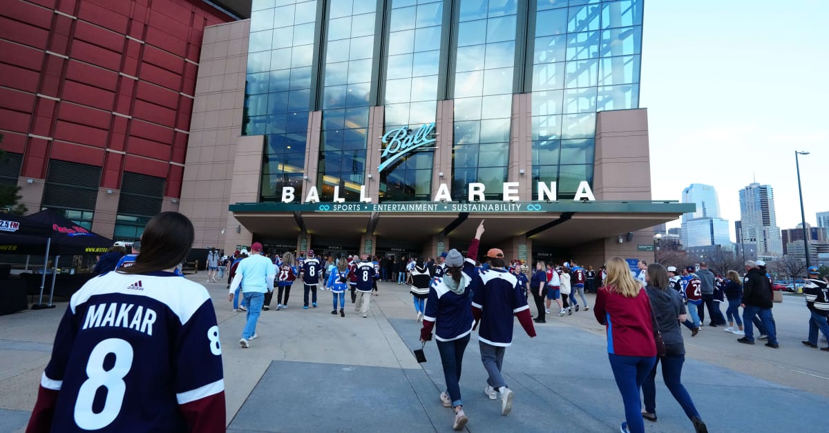 Deen's List: Avalanche improve to 14-0-1 at Ball Arena in last 15