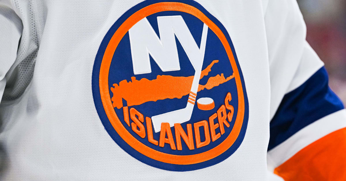 Official New York Islanders 202324 Schedule The Hockey News New York