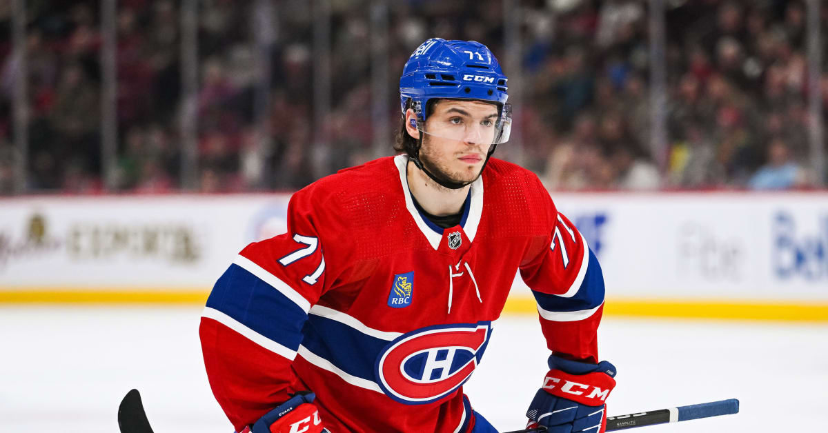Alex Newhook on his four-year deal : r/Habs