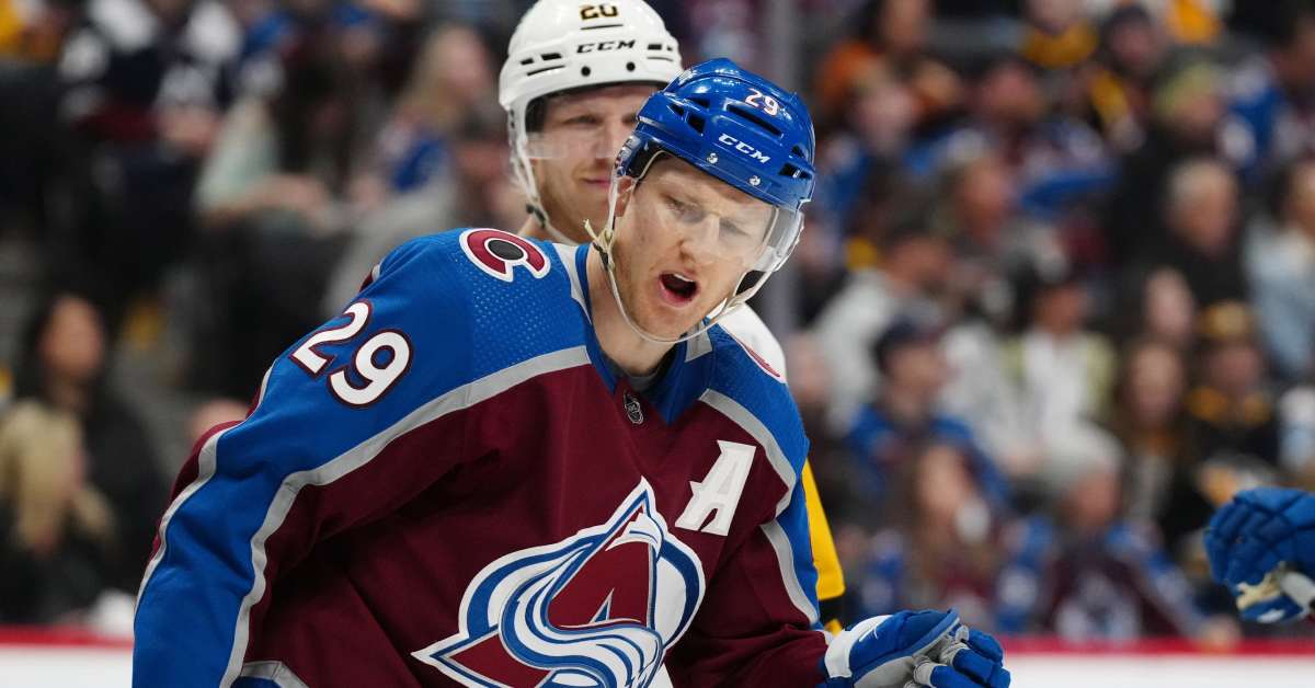 Nathan MacKinnon Breaks Joe Sakic's Record For Most Points In An ...