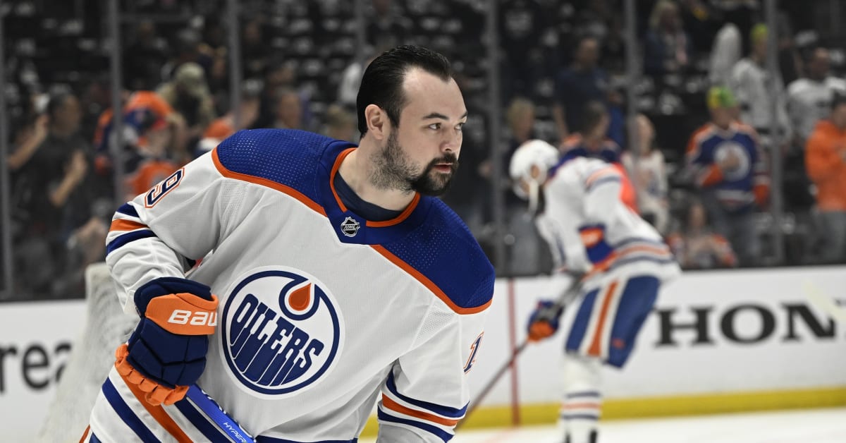 Edmonton signs forward Devin Shore to two-year contract extension