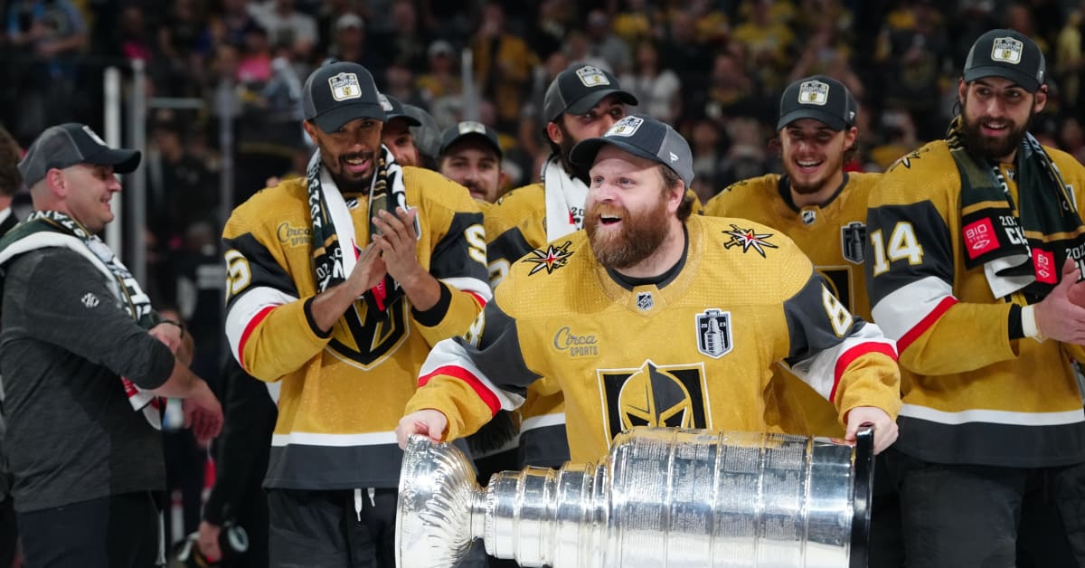 Phil Kessel Enjoys Winning Stanley Cups In Spite Of The Maple Leafs The Hockey News Toronto 