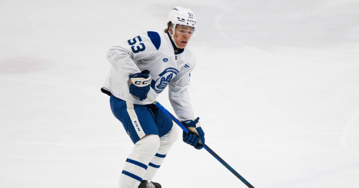 Maple Leafs Prospect Easton Cowan Continues Historic Point Streak After ...