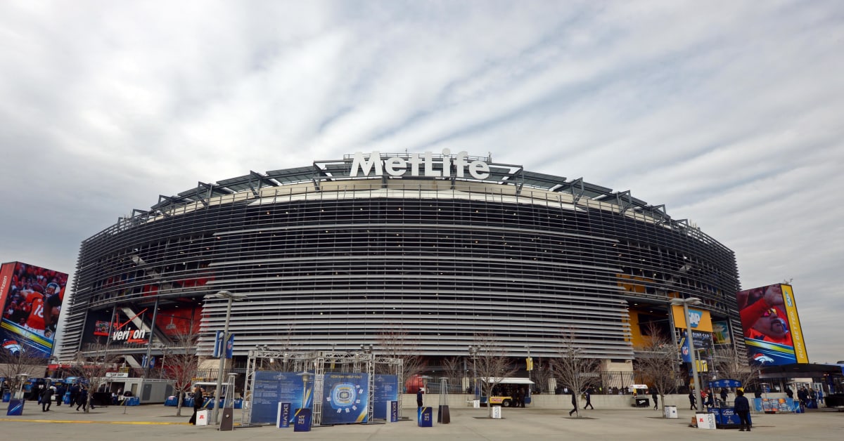 Devils to face Flyers in outdoor game at MetLife Stadium