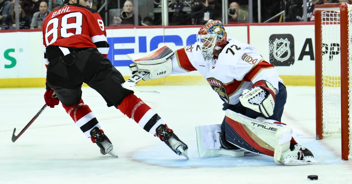 Penguins avoid being swept by Devils, beat New Jersey 4-3