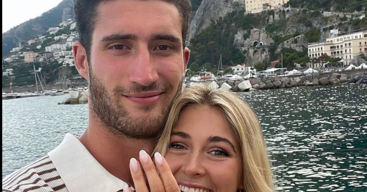 Maple Leafs Forward Pierre Engvall Proposes To Girlfriend In Amalfi ...