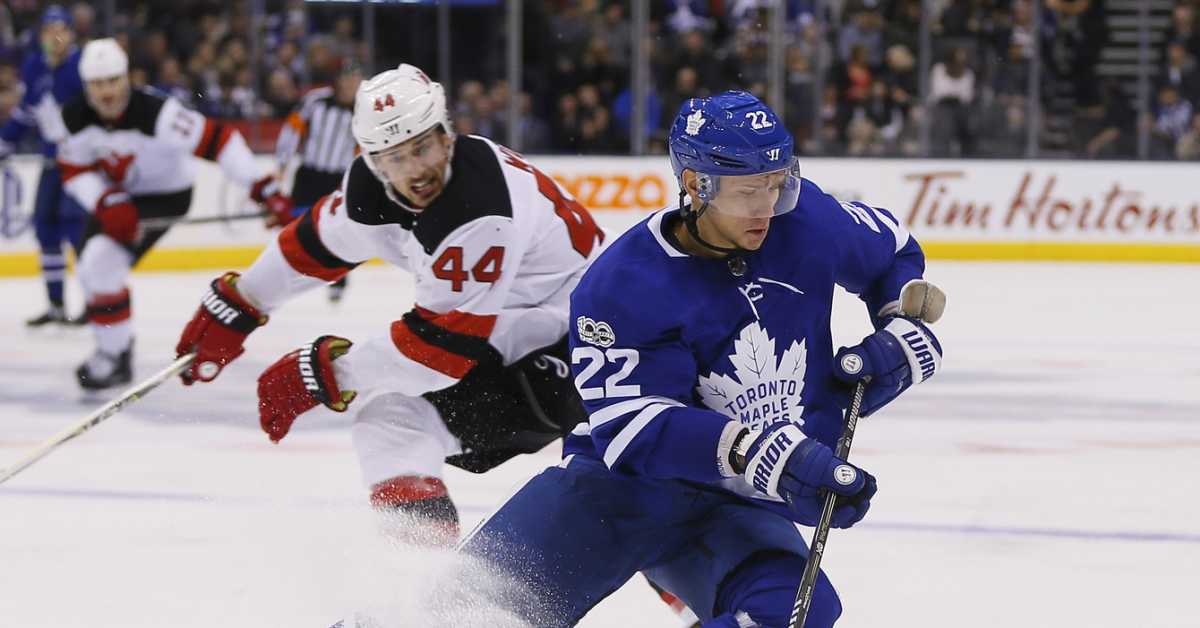 Former Maple Leafs Defenseman Nikita Zaitsev Returns To Russia, Signs ...