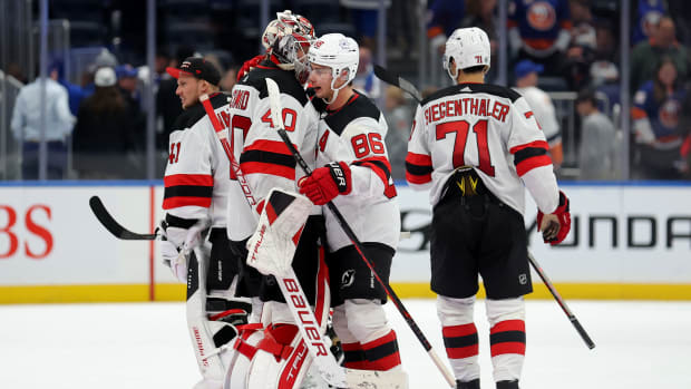 New Jersey Devils Finalizing Roster and Line Combinations: Rookies Luke  Hughes and Simon Nemec Could Play Together on Defense - BVM Sports