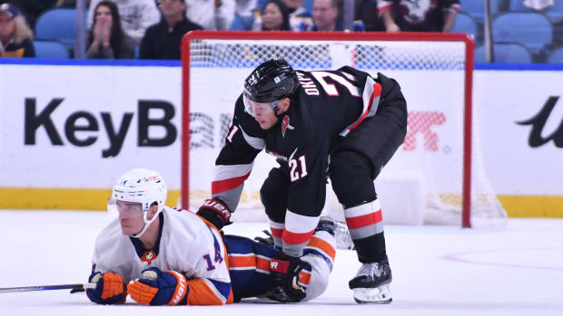 Islanders come to Brooklyn — and a hockey team too • Brooklyn Paper