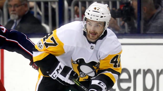 Colin White showed enough in his training camp tryout to earn an NHL deal  from the Penguins