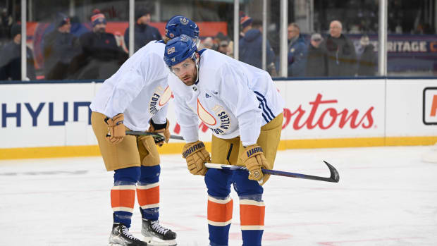 BLOG: Oilers break in Heritage Classic gear at practice