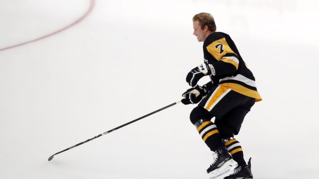 Penguins crush Predators, 6-0, to take 3-2 lead in Stanley Cup Final –  Orange County Register