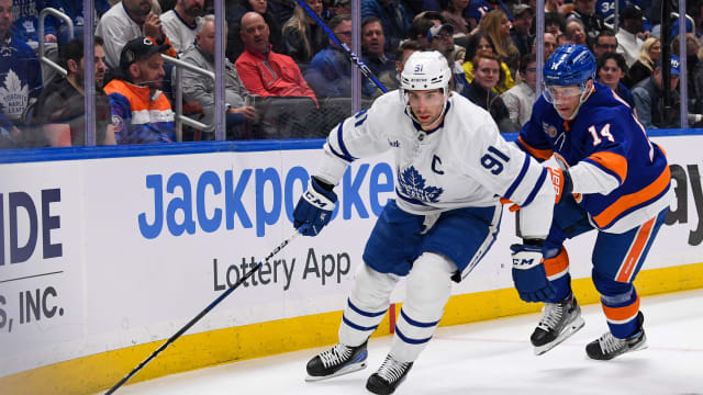 Opinion: The CRA's fight with Toronto Maple Leafs' John Tavares
