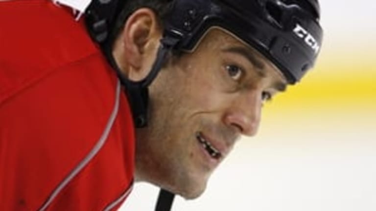 Red Wings sign Bertuzzi to one-year deal