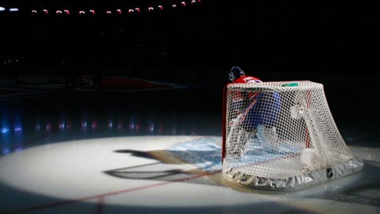 Man behind mask at Toronto hockey store revealed to be Josh