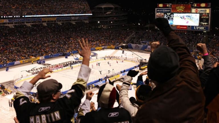 NHL Winter Classic 2011 Penguins vs. Capitals at Heinz Field