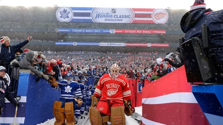Game Issued Toronto Maple Leafs 2014 Winter Classic NHL Hockey