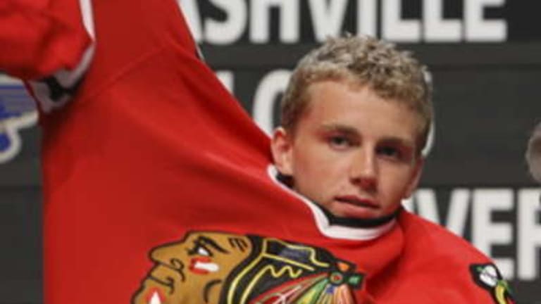 Patrick Kane needs to let the hair go