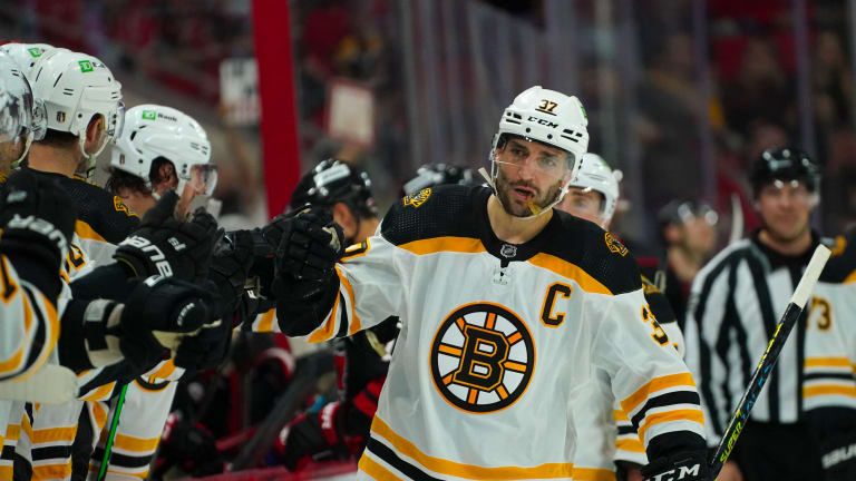 Bergeron Wins 2022 Selke Trophy - The Hockey News