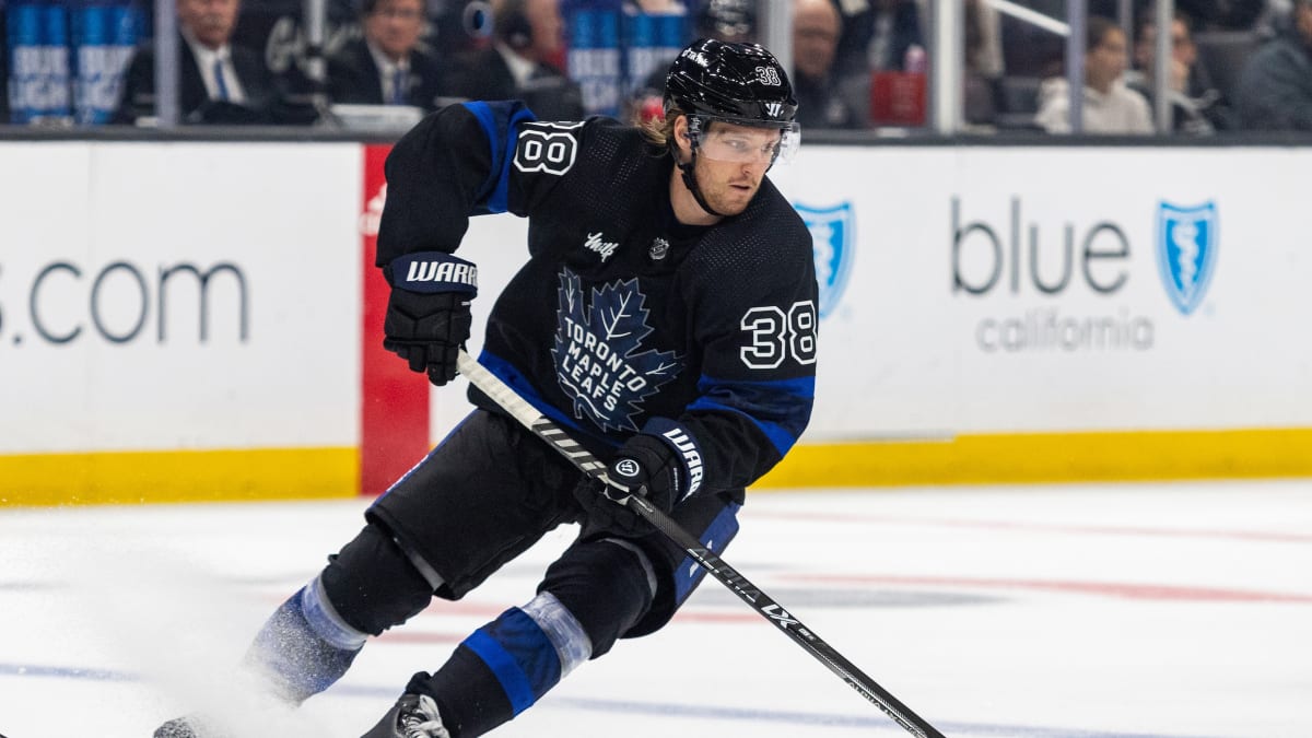 Maple Leafs Unveil New Black, Reversible Third Jersey