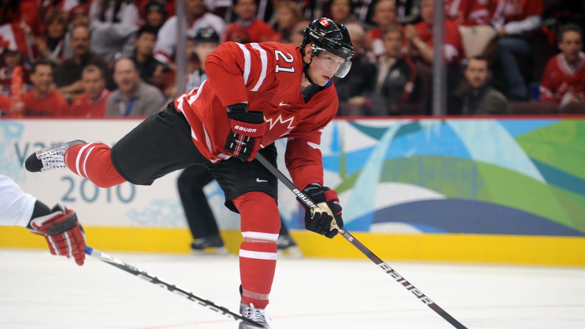 How Team Canada might have looked with NHLers at the Olympics
