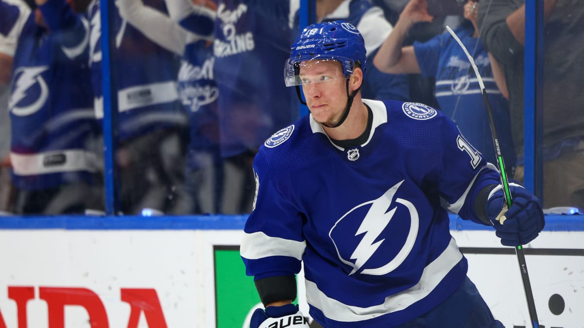 Lightning's Brandon Hagel comes into his own in first playoff run