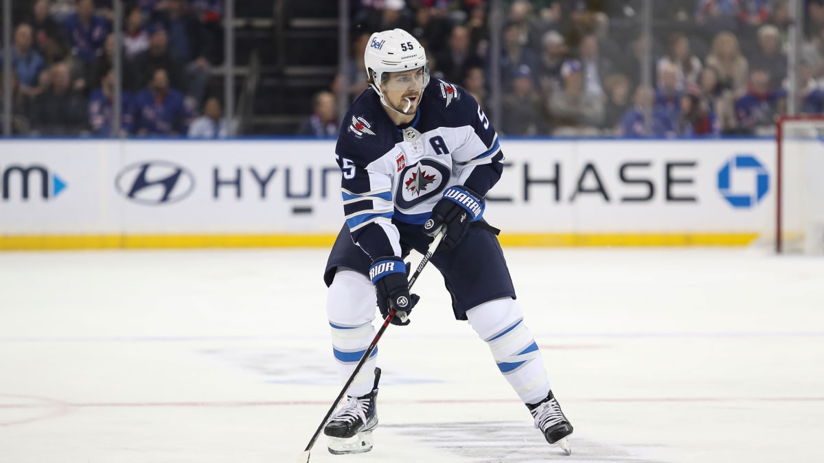 Winnipeg Jets Not Looking To Trade Mark Scheifele