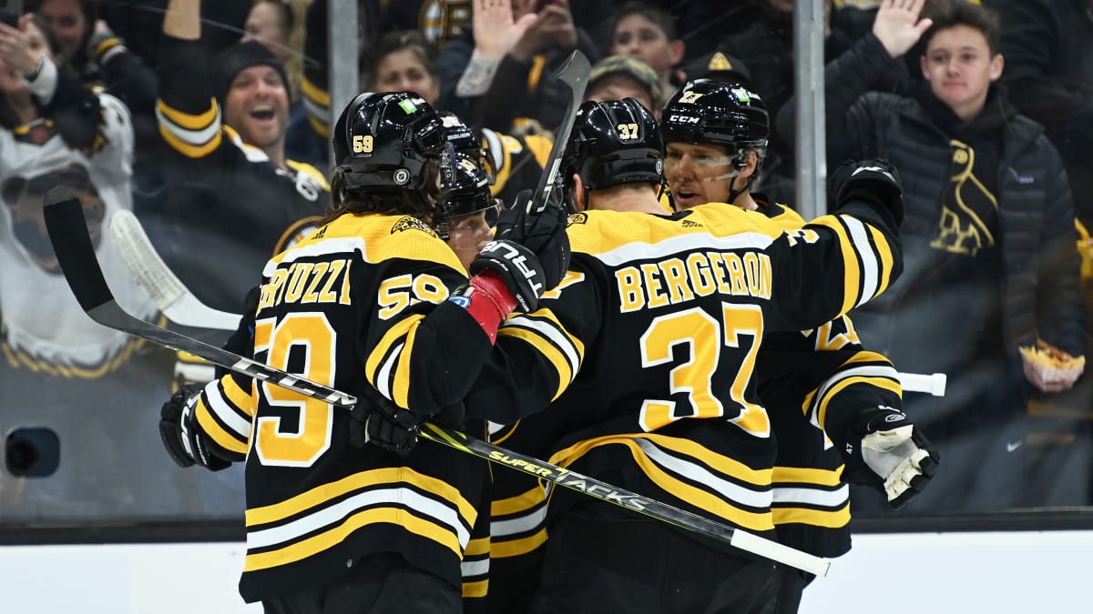 Top 5 Boston Bruins Uniforms of All Time