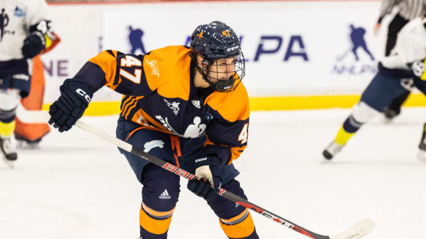 Avery Lee - Women's Ice Hockey - University of Toronto Athletics