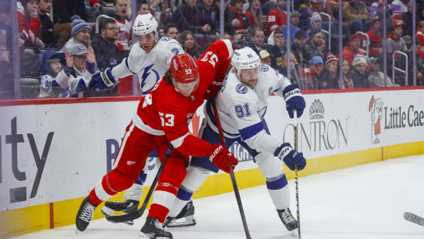 Red Wings and Lightning Feel the Heat At Opposite Ends of Competitive ...