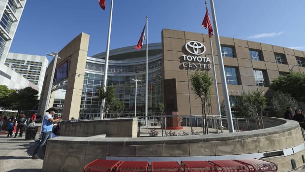 NHL in Houston? Rockets plan to make sure Toyota Center is ready