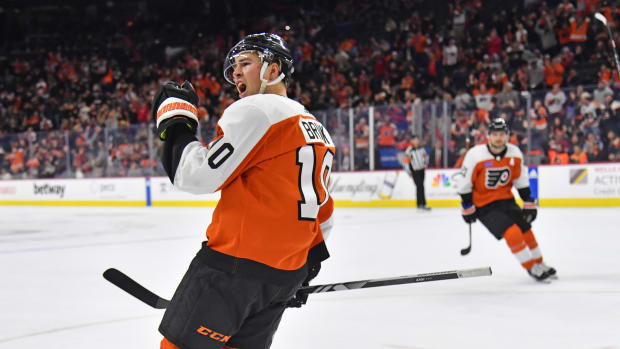 Flyers defenseman Staal out longer term with upper-body injury