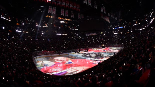 Hockey Night in Canada on X: Gabriel Landeskog is making the most of his  time off the ice ❤️ 📸: @GabeLandeskog92  / X