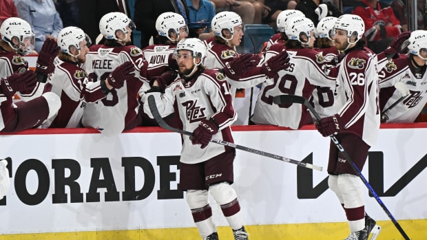 Memorial Cup: Crnkovic's Hat Trick Fuels Thunderbirds Win Over the