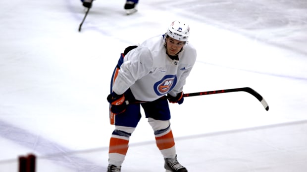 New York Islanders: What a Mathew Barzal contract could look like as  Training Camp opens