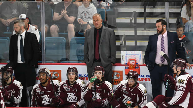 Petes bounce back at home with win