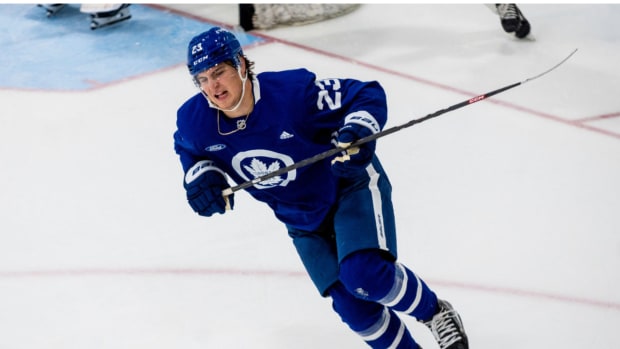 Maple Leafs’ Prospect Matthew Knies Named One Of Three Finalists For ...