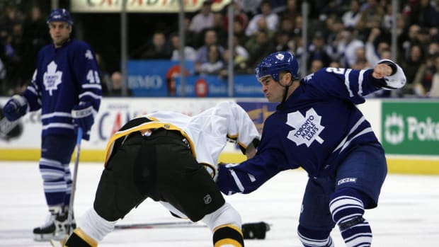 Toronto Maple Leafs: Ranking the top 5 jerseys of all time - Page 2