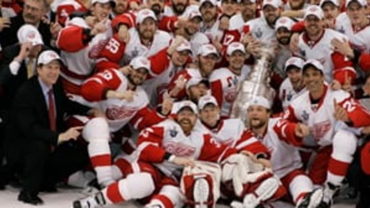 15 Years Later: The 2008 Red Wings, a Retrospective - The Hockey News  Detroit Red Wings News, Analysis and More