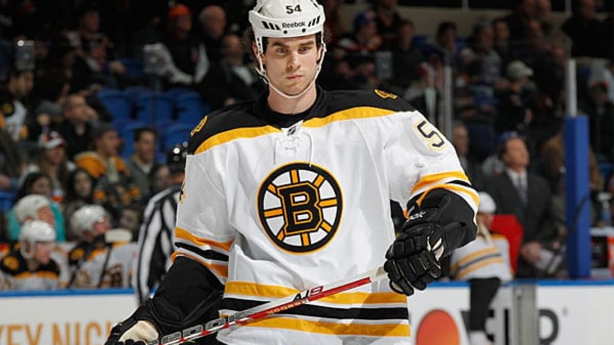 Boston Bruins: Should we consider a reunion with Adam McQuaid?