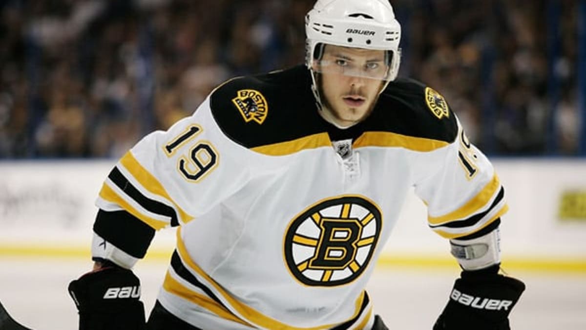 VIDEO: One-on-one with Boston Bruins sophomore Tyler Seguin - The