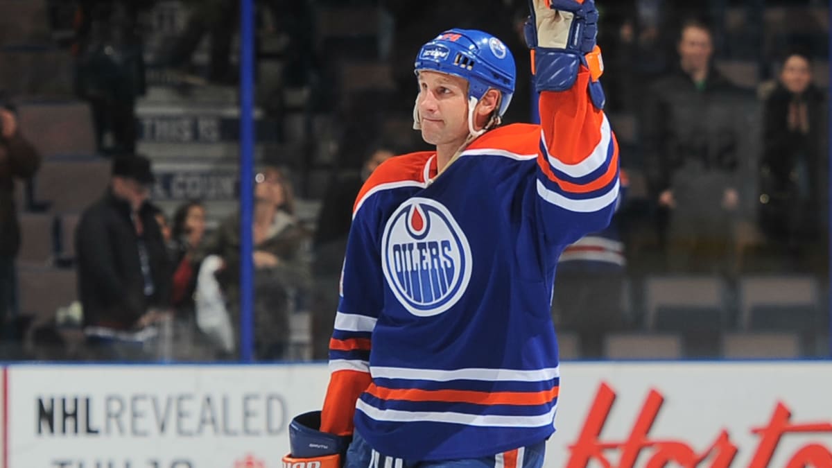 Ryan Smyth open to housing Connor McDavid, contemplating future in