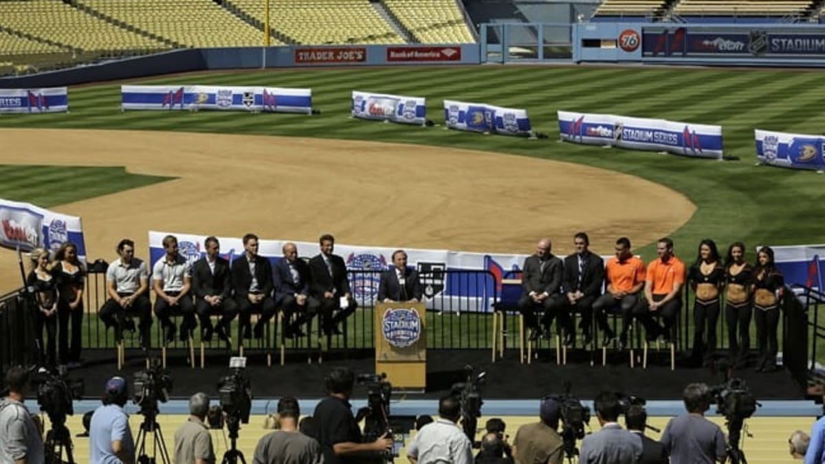 NHL's Gary Bettman On Outdoor Game At Dodger Stadium: “When You Look At  Hockey In Southern California, It Works”