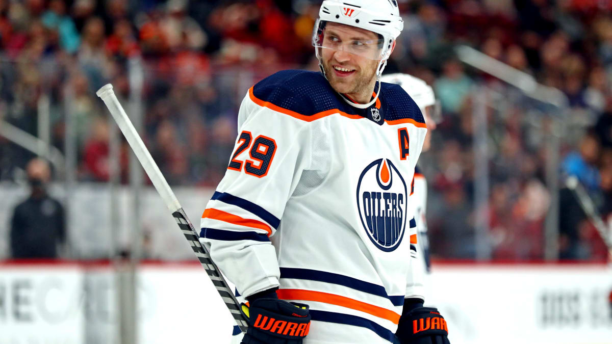 Leon Draisaitl Joined Two of the Best in an Incredible Scoring Achievement  : r/hockey