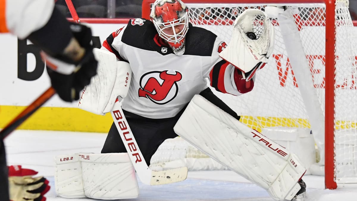 Sharks acquire goalie Mackenzie Blackwood from the Devils and are