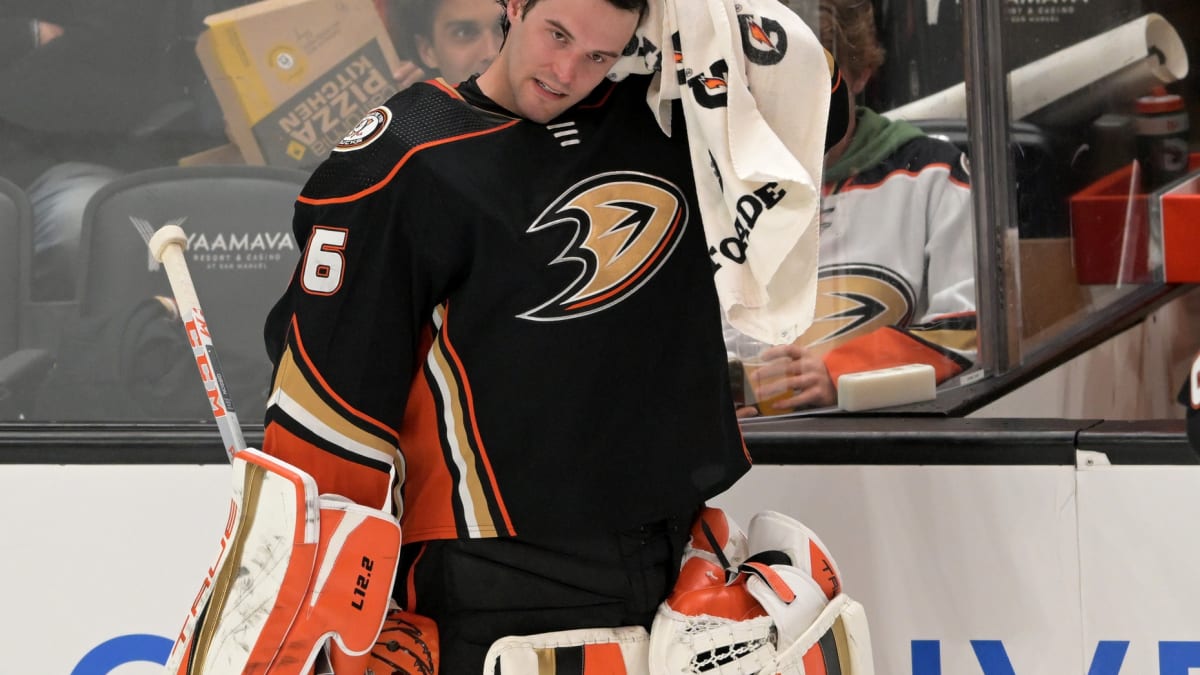 Anaheim Ducks Notes Status of John Gibson, Carlsson Possibly Staying in Anaheim This Season, New Gulls Schedule is Out