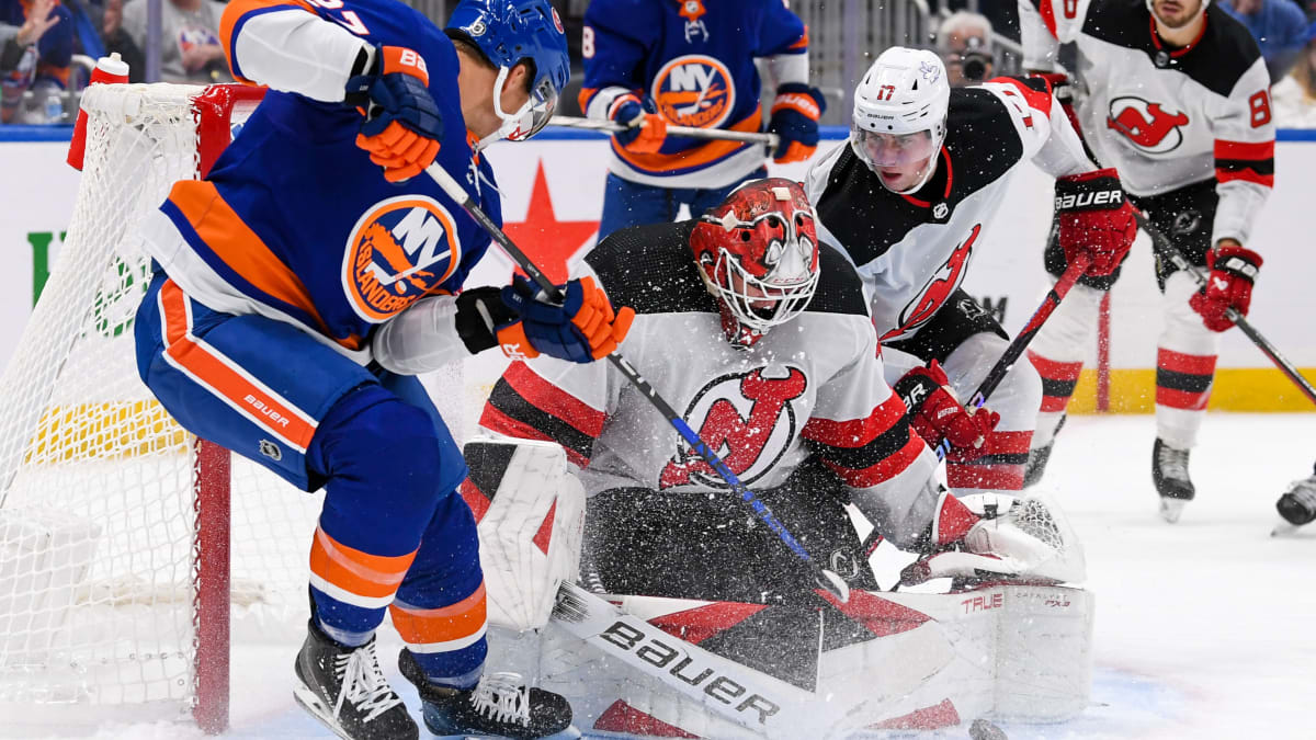 Goaltender Schmid has Devils back in series with Rangers - The San
