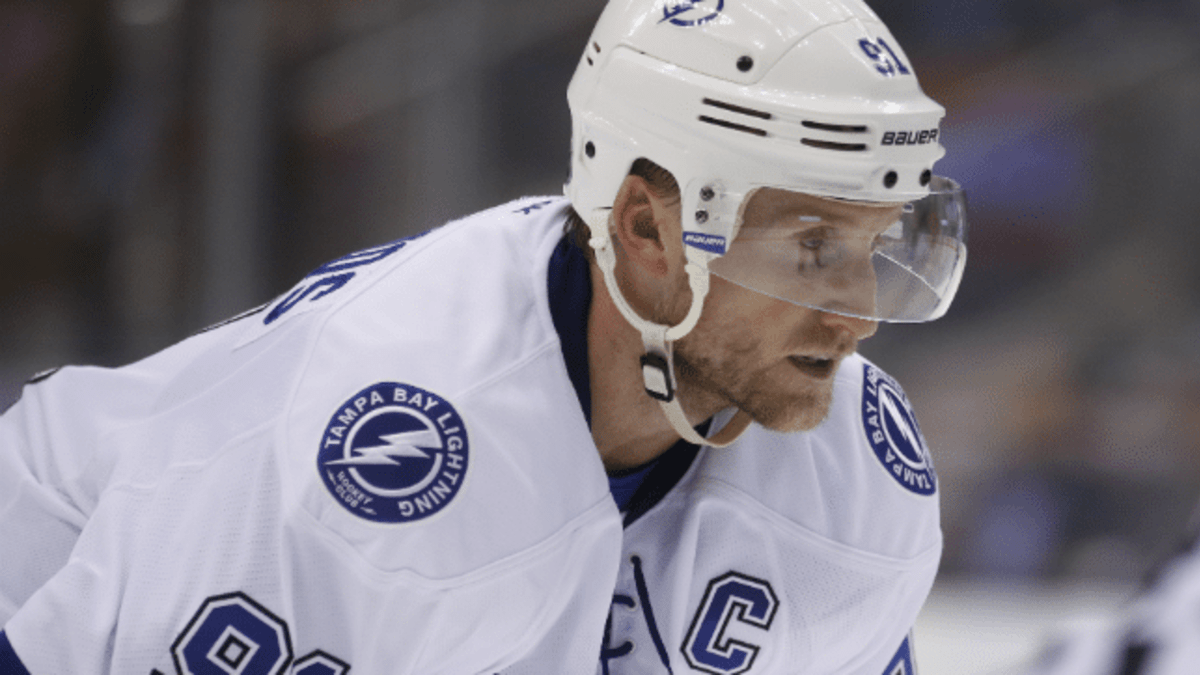 Stamkos skates, but 'still a real possibility' he won't play in