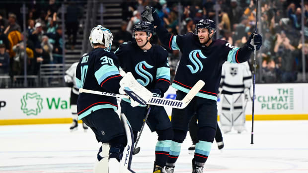 Kraken Find New Ways to Win as Seattle Becomes a Hockey Town