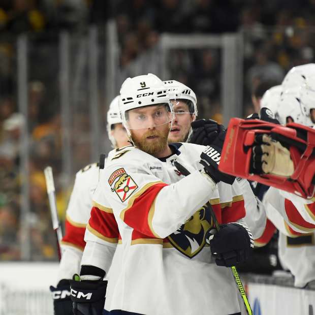 Florida Panthers center Sam Bennett (9) is congratulated by his teammates after scoring a goal during the third period in game four of the second round of the 2024 Stanley Cup Playoffs against the Boston Bruins at TD Garden.